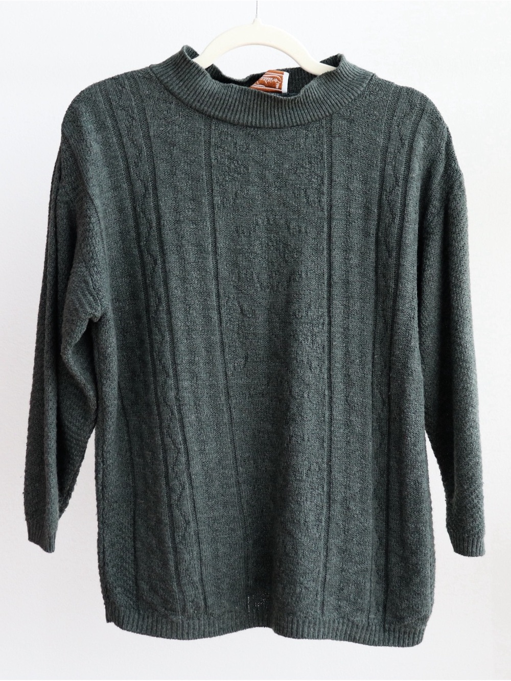 Traditional Vintage Fisherman Sweater - Lightweight - Dark Green -Women’s Medium